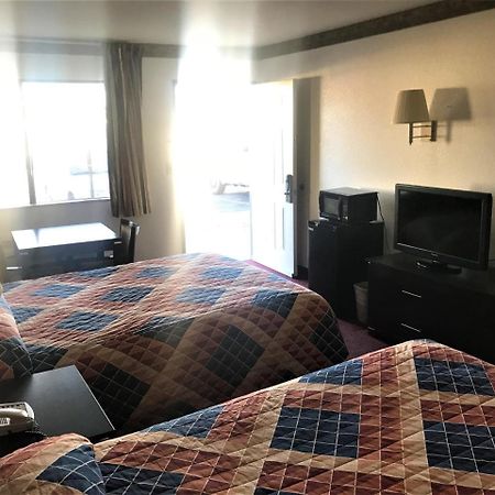 American Inn & Suites Albuquerque Esterno foto