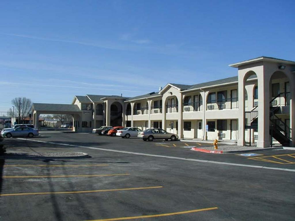 American Inn & Suites Albuquerque Esterno foto