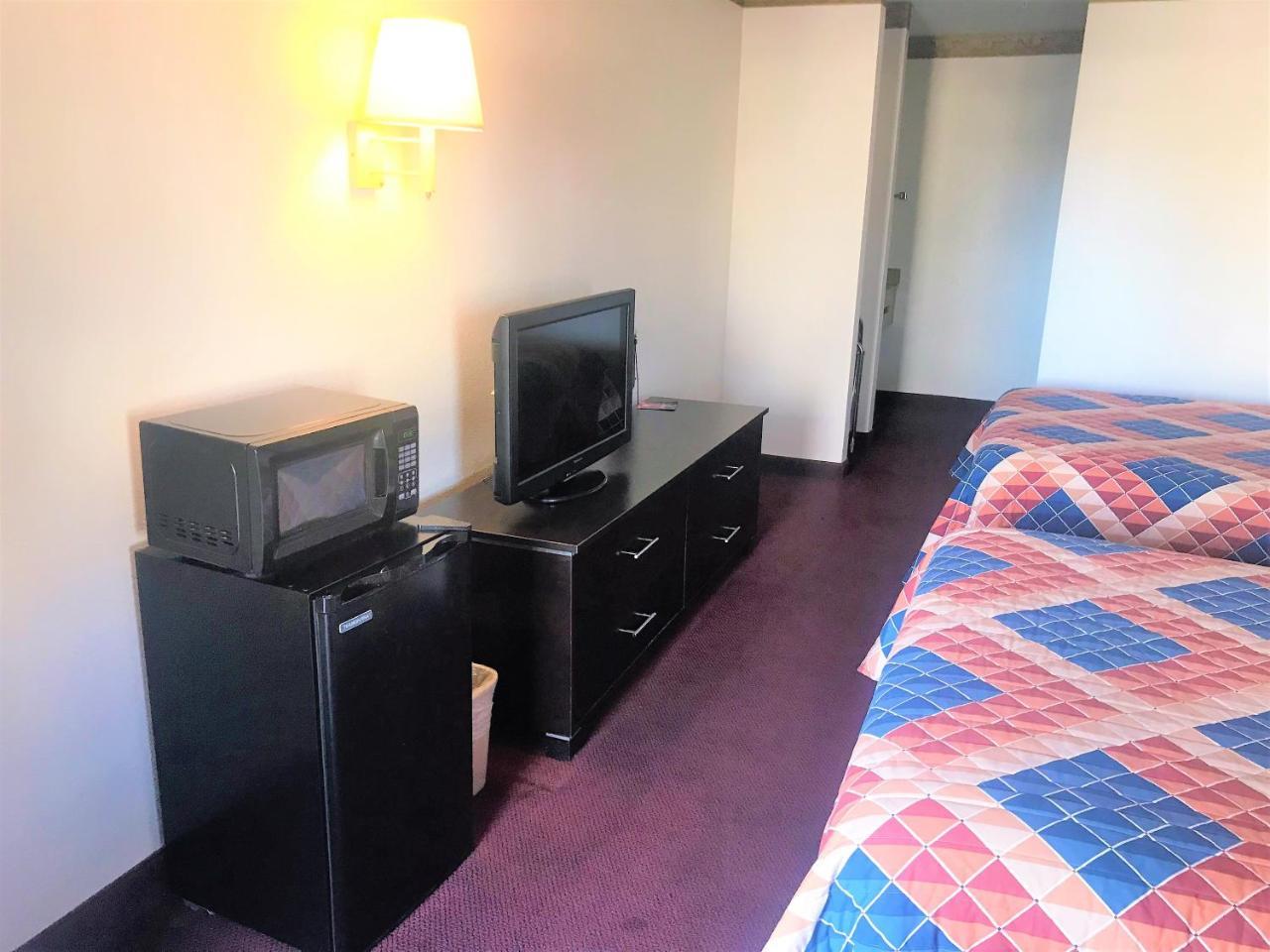 American Inn & Suites Albuquerque Esterno foto