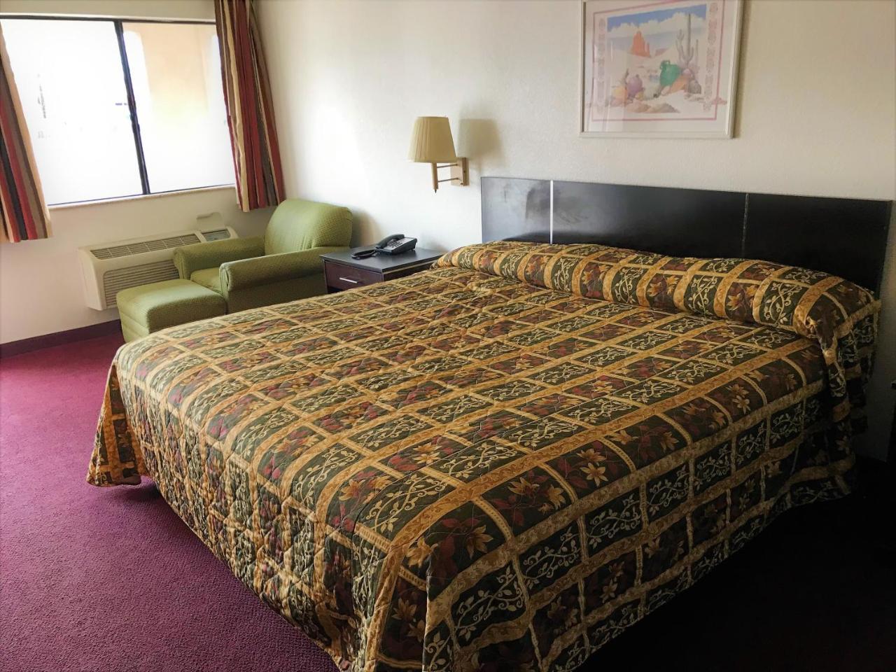 American Inn & Suites Albuquerque Esterno foto